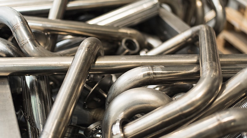 Azienda-piega-tubi-metallici-conto-terzi-Lombardia 